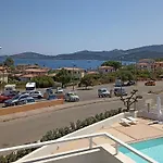 Apartment Welcomely - White Terrace - Condominio Acqualife