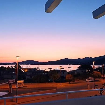 Welcomely - White Terrace - Condominio Acqualife Apartamento *