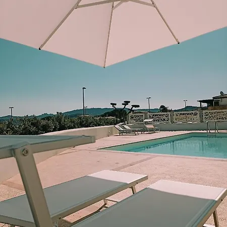 Welcomely - White Terrace - Condominio Acqualife *